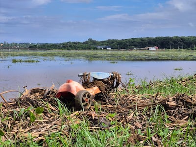Denuncian posibles delitos ambientales ante la fiscalía por posible contaminación del arroyo Poti’y entre Encarnación y Cambyretá