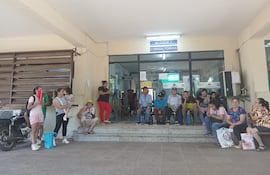 Importante cantidad de pacientes en el Hospital de Caacupé.