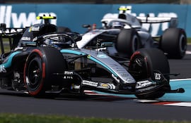 Andrea Kimi Antonelli, de Mercedes, partirá primero mañana (2:00) en el GP de Japón, en Suzuka.