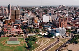 La ley obliga a todas las instituciones del Estado a respetar los principios rectores de la función pública.