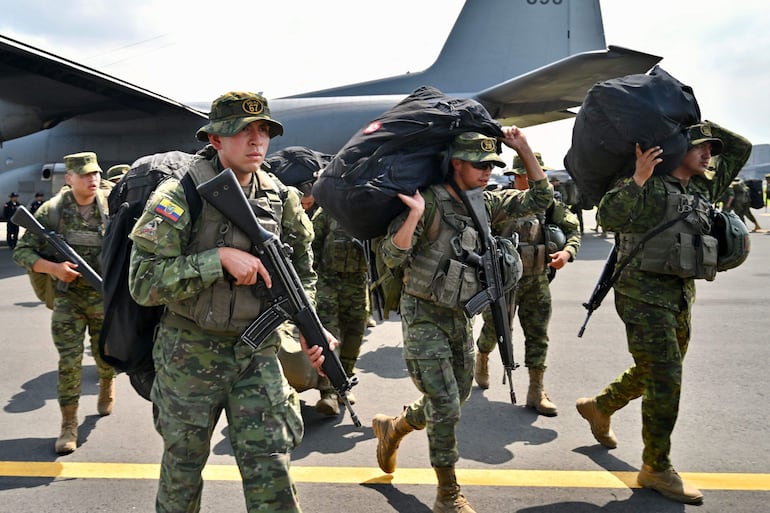 Ecuador otorgará inmunidad a tropas extranjeras que colaboren para combatir al narcotráfico - Mundo