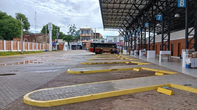 Postergan ingreso de buses internacionales a nueva terminal de Villarrica por falta de condiciones viales
