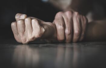 Una estudiante universitaria francesa de cada veinte asegura haber sido víctima de una violación, según un sondeo que publicó este lunes el Observatorio Estudiantil de la Violencia Sexual y de Género en la Educación Superior.