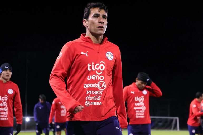 Junior Alonso durante el entrenamiento de la selección paraguaya en Estados Unidos.