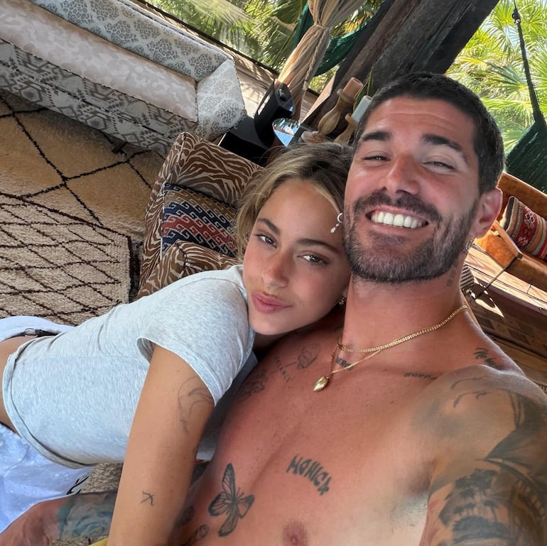 Rodrigo De Paul y Tini Stoessel se muestran cada día más enamorados. (Instagram/Rodrigo De Paul)