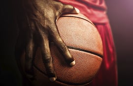 TECH Universidad, la mayor universidad digital del mundo, es la Universidad en Línea Oficial de la NBA.