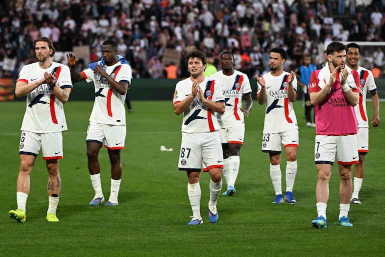 El PSG mete la quinta hacia el título y ya solo piensa en el Bayern