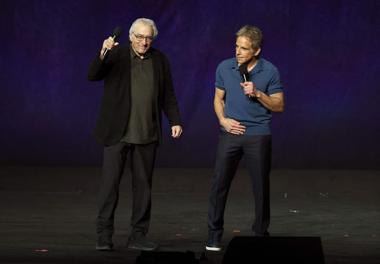 Robert De Niro y Ben Stiller presentan "La nueva Focker" en CinemaCon.