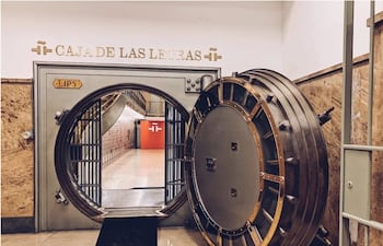 Bóveda "La caja de las letras" del Instituto Cervantes, de Madrid, donde serán atesorados objetos del escritor compatriota Augusto Roa Bastos.