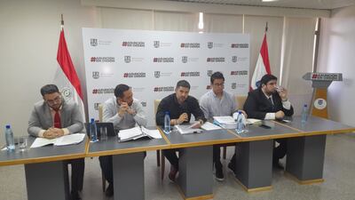 Óscar Nenecho Rodríguez conferencia prensa