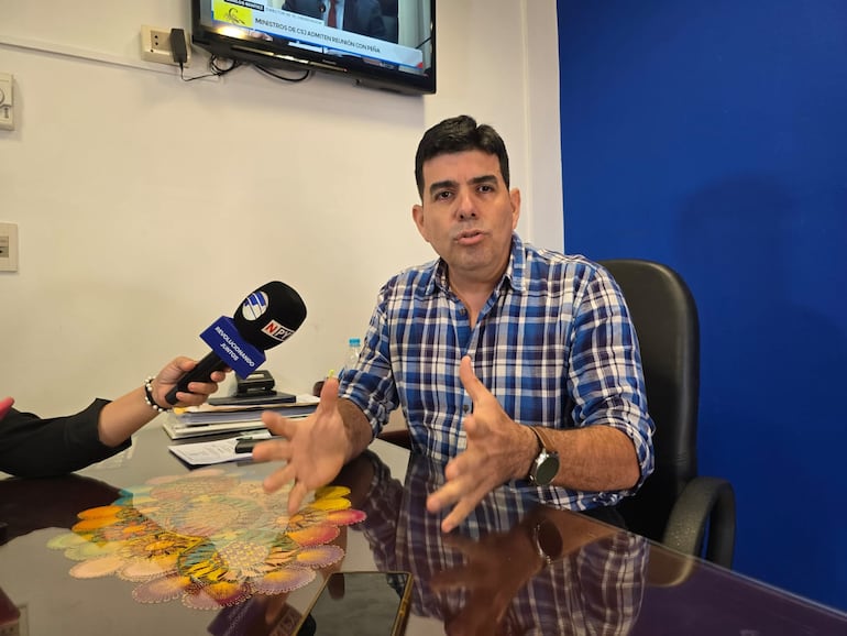 Adrián Billy Vaesken, diputado liberal.