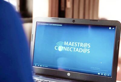 Los docentes  podrán realizar los cursos y disfrutar del contenido ofrecido a su propio ritmo y  disponibilidad de tiempo.