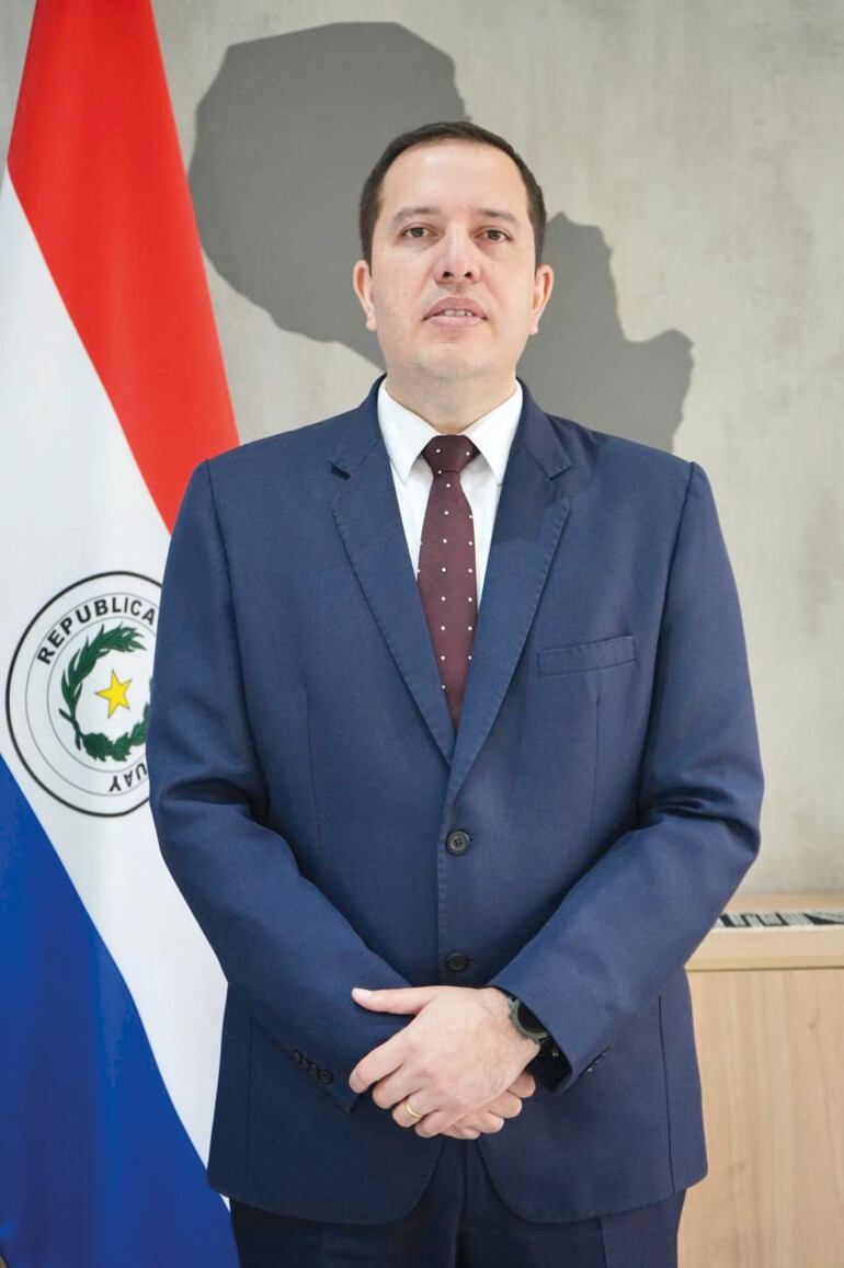 Javier Ramírez, ministro interino de la Senatur.