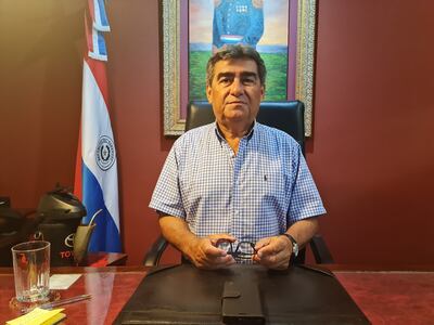 Roberto González (ANR, FR).