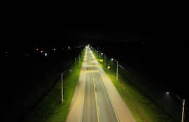 Renovación del alumbrado público en Sapucai.