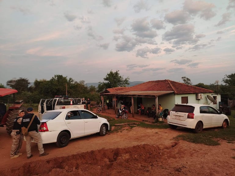 Capturan a dos sospechosos de asaltos sistemáticos a alemanes en Guairá.