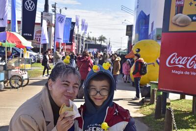 El patito amarillo es una tendencia internacional que llegó a Paraguay.