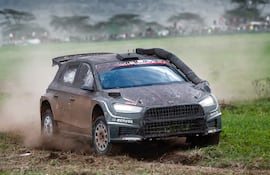 Fau Zaldívar y Marcelo der Ohannesian durante la primera jornada del Rally Safari de Kenia.