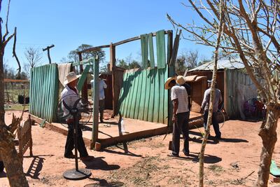 Familias afectadas por el temporal en Santaní, sigue esperando la asistencia de la SEN. 

