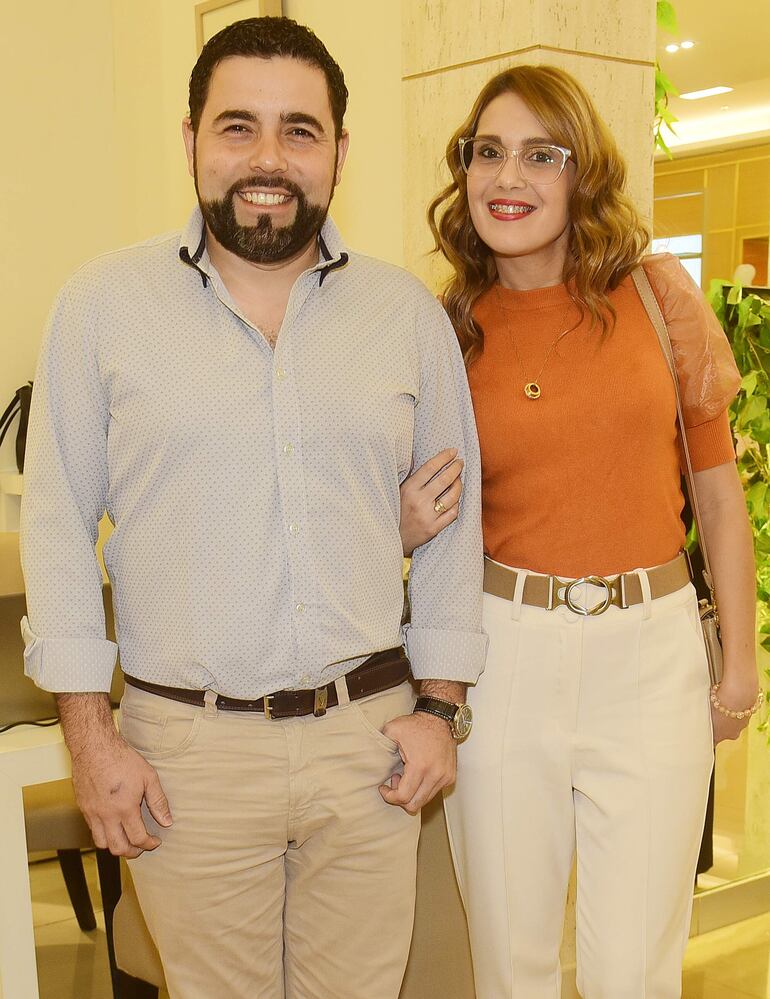 Ever Zárate y Gabriela Rojas.