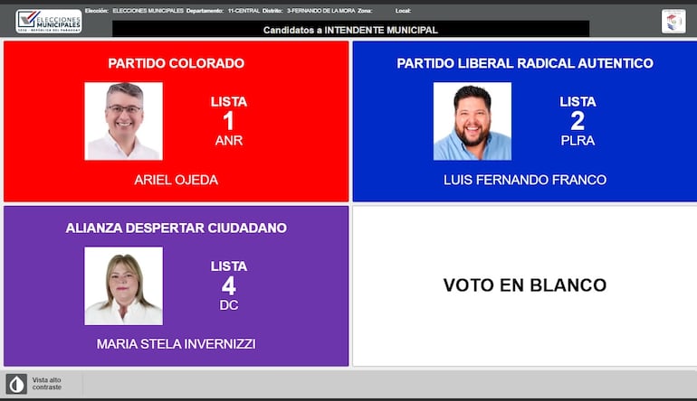 Pantalla de votación a la intendencia en Fernando de la Mora.