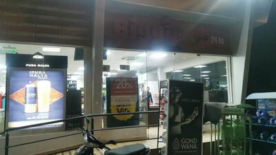 Local de la cadena Biggie ubicado sobre la avenida Defensores del Chaco y Teniente Bottana, en el barrio San Pablo de Asunción.