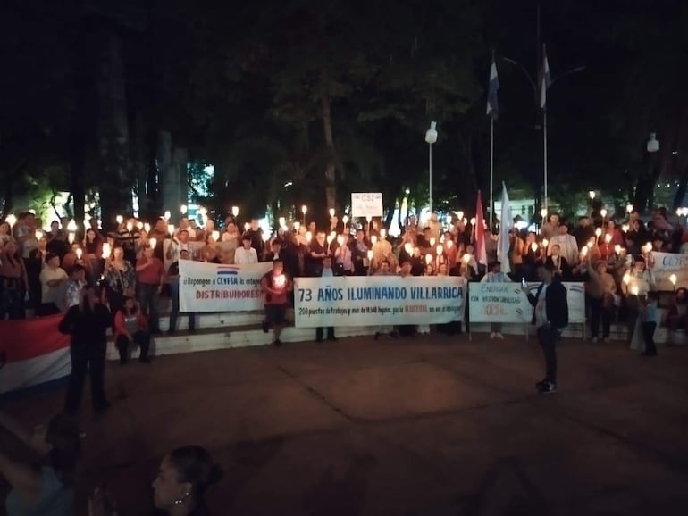 Funcionarios y ciudadanos protestan contra fallo que amenaza a Clyfsa