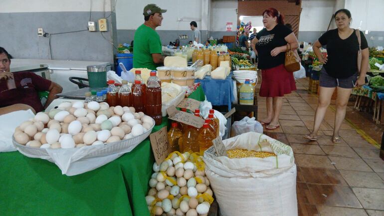 Feria de hortigranjeros de Ciudad del Este. 