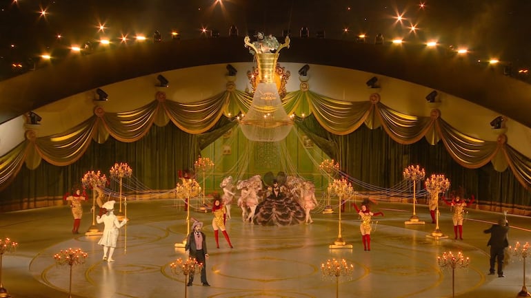 Varios artistas italianos subieron a escena para interpretar la La Traviata de Giuseppe Verdi.