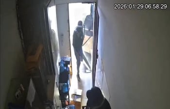 Intentaron acceder a la oficina administrativa, pero, afortunadamente, no lo consiguieron.