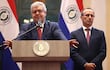 El ministro del Interior de Paraguay, Enrique Riera (i), habla junto al ministro de Defensa de Paraguay, Óscar González, durante una rueda de prensa.