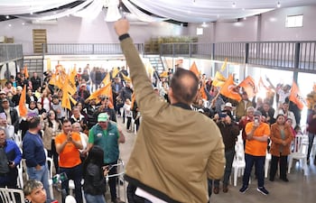 Miguel Prieto en Raúl Arsenio Oviedo.