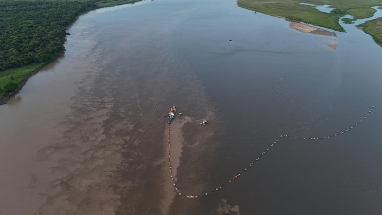 Se inicia dragado continuo en el río Bermejo para asegurar la navegación
