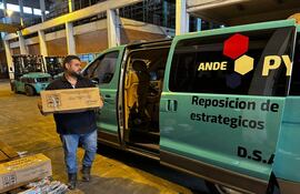 Móvil Pya'e implementado por la ANDE recientemente.