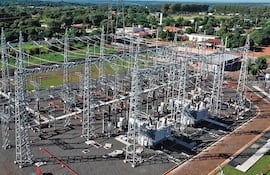 Es el tiempo de pagar tarifas bajas, de construir las obras complementarias que necesita el país.