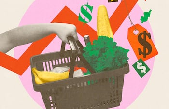 El precio de un solo artículo puede coincidir, mientras la góndola completa no necesariamente ofrece lo mismo. A veces, el conjunto de productos y ofertas terminan inclinando la compra.