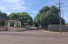 Sede de la Entidad Binacional Yacyretá ubicado en el barrio Villa Permanente de Ayolas.