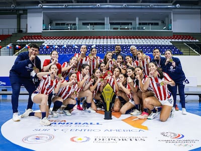 Las Cadetes de Paraguay se alzaron con el Sur Centro América SCA que se celebró recientemente en nuestro país.