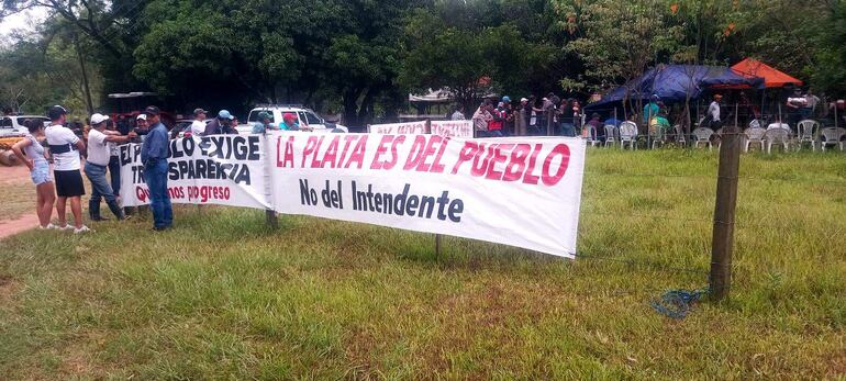 Piden que los recursos sean utilizados para atender los reclamos del pueblo.