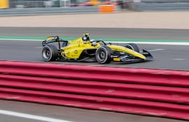 Así giró Joshua Duerksen, con su monoplaza amarillo #2, durante la única práctica libre de la jornada de hoy.