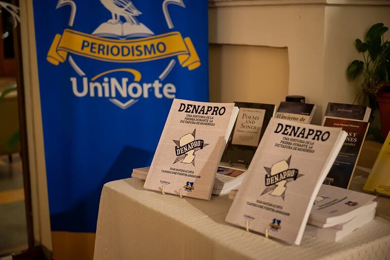 Portada del libro que aborda el nefasto DENAPRO.