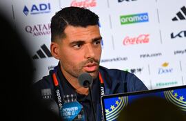 El delantero de Irán Mehdi Taremi ofrece una conferencia de prensa en el Los Angeles Stadium en Inglewood, en la víspera del partido de fútbol del Mundial 2026 entre Irán y Nueva Zelanda.