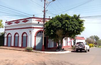 Dos enfrentan cargos tras fuga de menores; fiscal evalúa imputación.