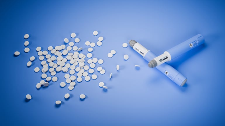 Medicamentos para bajar de peso, GLP-1, pastillas, inyectables, imagen ilustrativa.