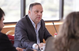 Senador Mario Varela (ANR, disidente).