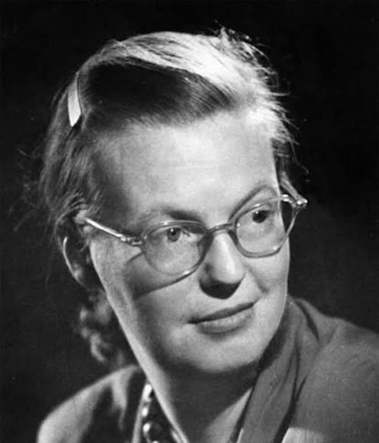 La maldición de Hill House (1959), de Shirley Jackson, sentó las bases del terror psicológico y de las casas embrujadas en la literatura moderna.