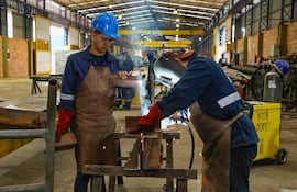 La actividad industrial registró una caída en su desempeño en el primer mes del año(Foto EFE/ Ministerio De Industria Y Comercio)