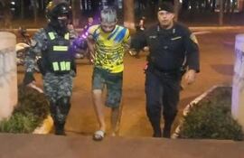 Cristhian De los Santos Rojas Gavilán, cuando fue detenido tras cometer el crimen.