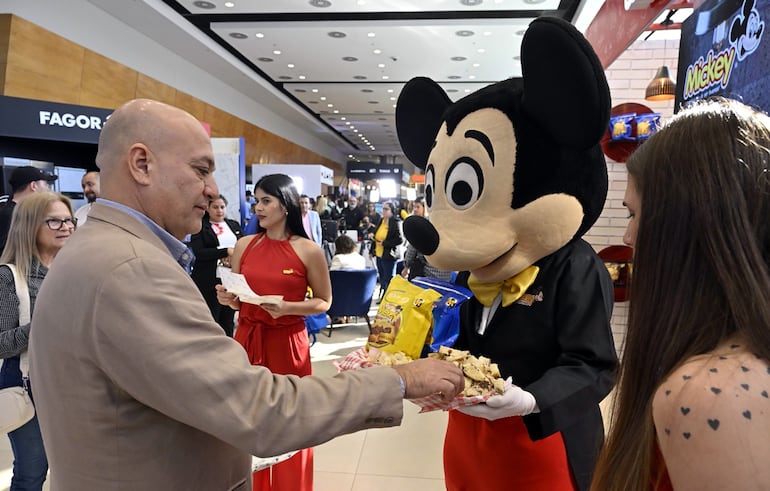 Mickey busca renovar su propuesta y conectar con las nuevas generaciones, combinando trayectoria, confianza e innovación.