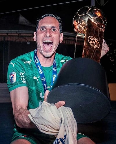Roberto Junior Fernández cerraría su carrera profesional a fin de temporada.